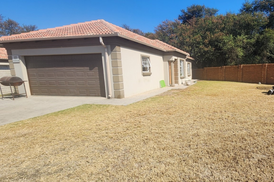 3 Bedroom Property for Sale in Ngwenya River Estate North West